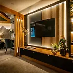 1863 Restaurant With