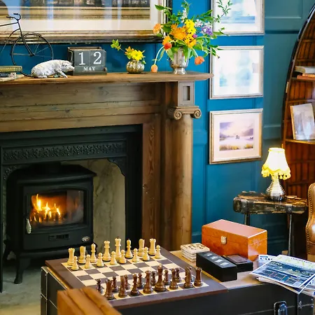 Guest house 1863 Restaurant With 4*