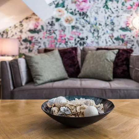 1863 Restaurant With Guest house Pooley Bridge