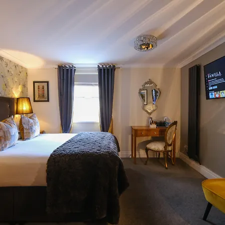 1863 Restaurant With