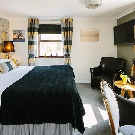 1863 Restaurant With