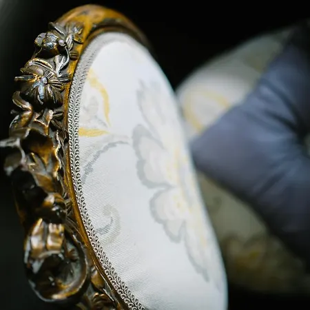 1863 Restaurant With